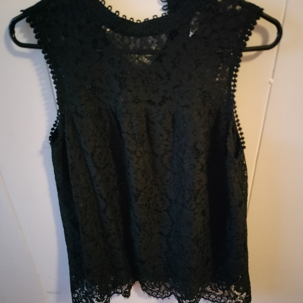 Xhilaration Black Lace Sleeveless Blouse